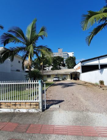 Terreno com casa no bairro Evolução em São Ludgero/SC